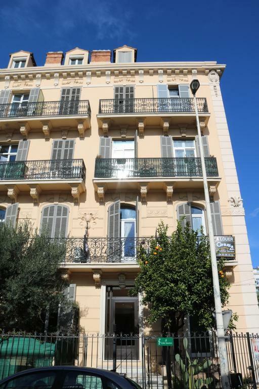 Riviera Studio Cannes Center Luaran gambar